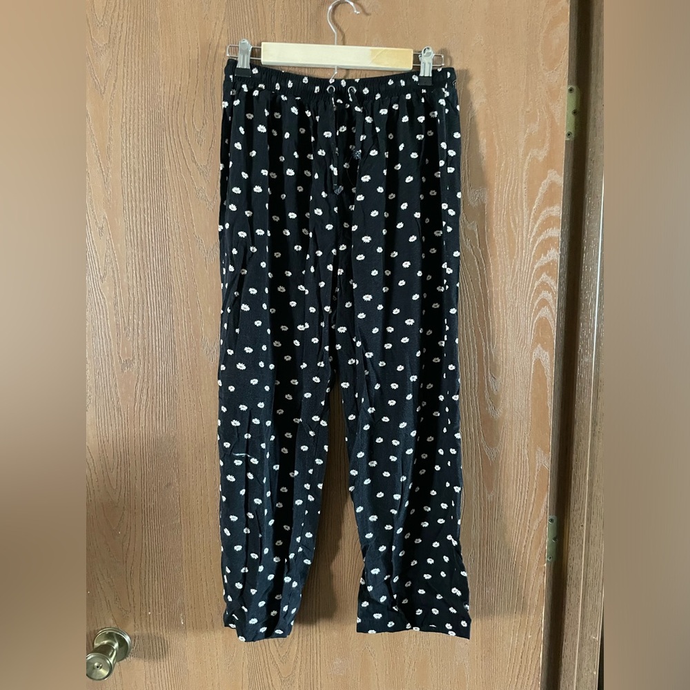 Wild Fable Floral Daisy Pants